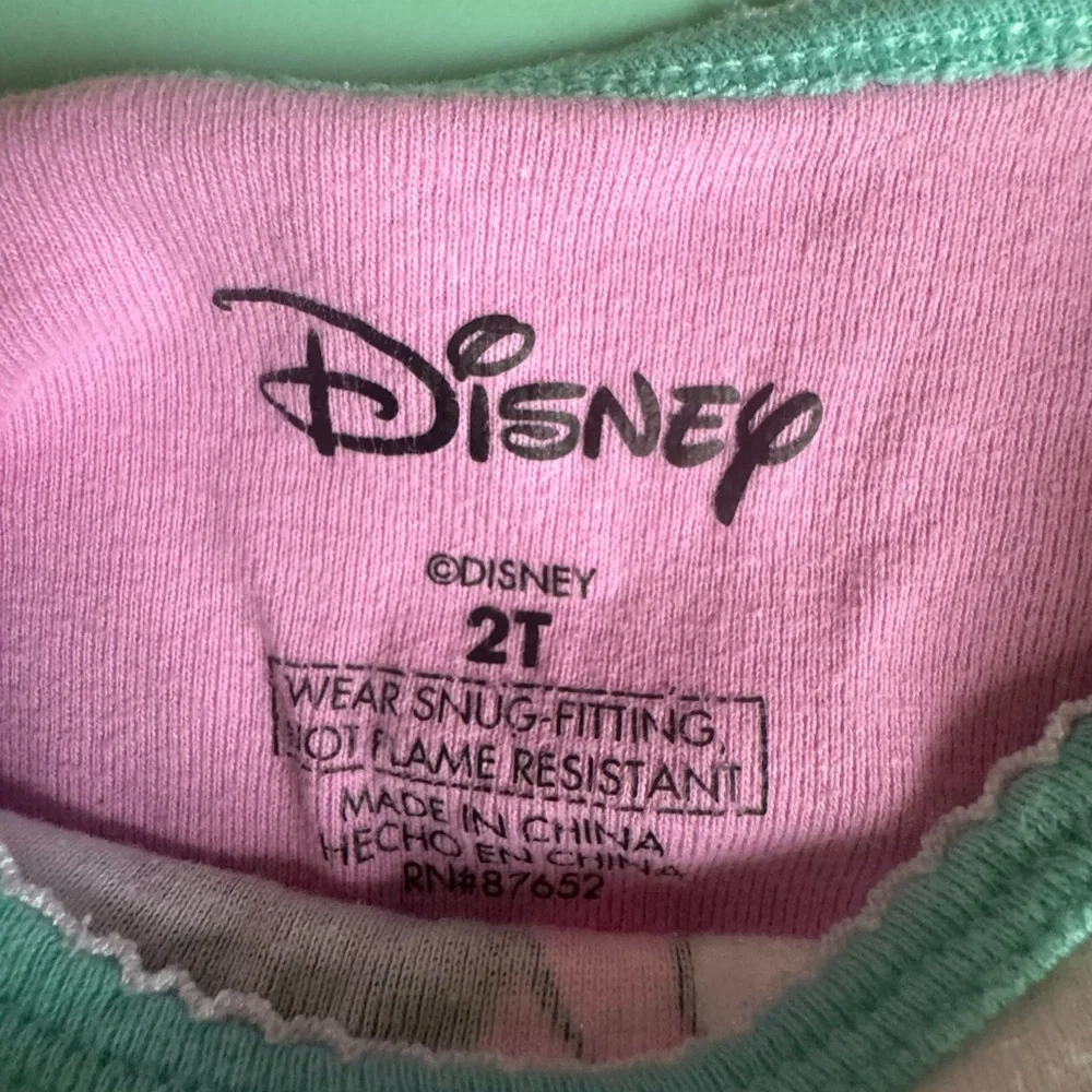 Girls Minnie, Daisy Duck & Hello Kitty Bundle of 4 - Size 2T -‎ Sleepers & PJs